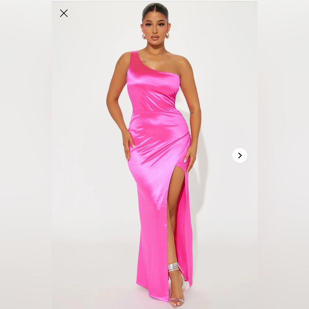 Fashion Nova “Rae” One Shoulder Gown – Hot Fuchsia – Large – NWT